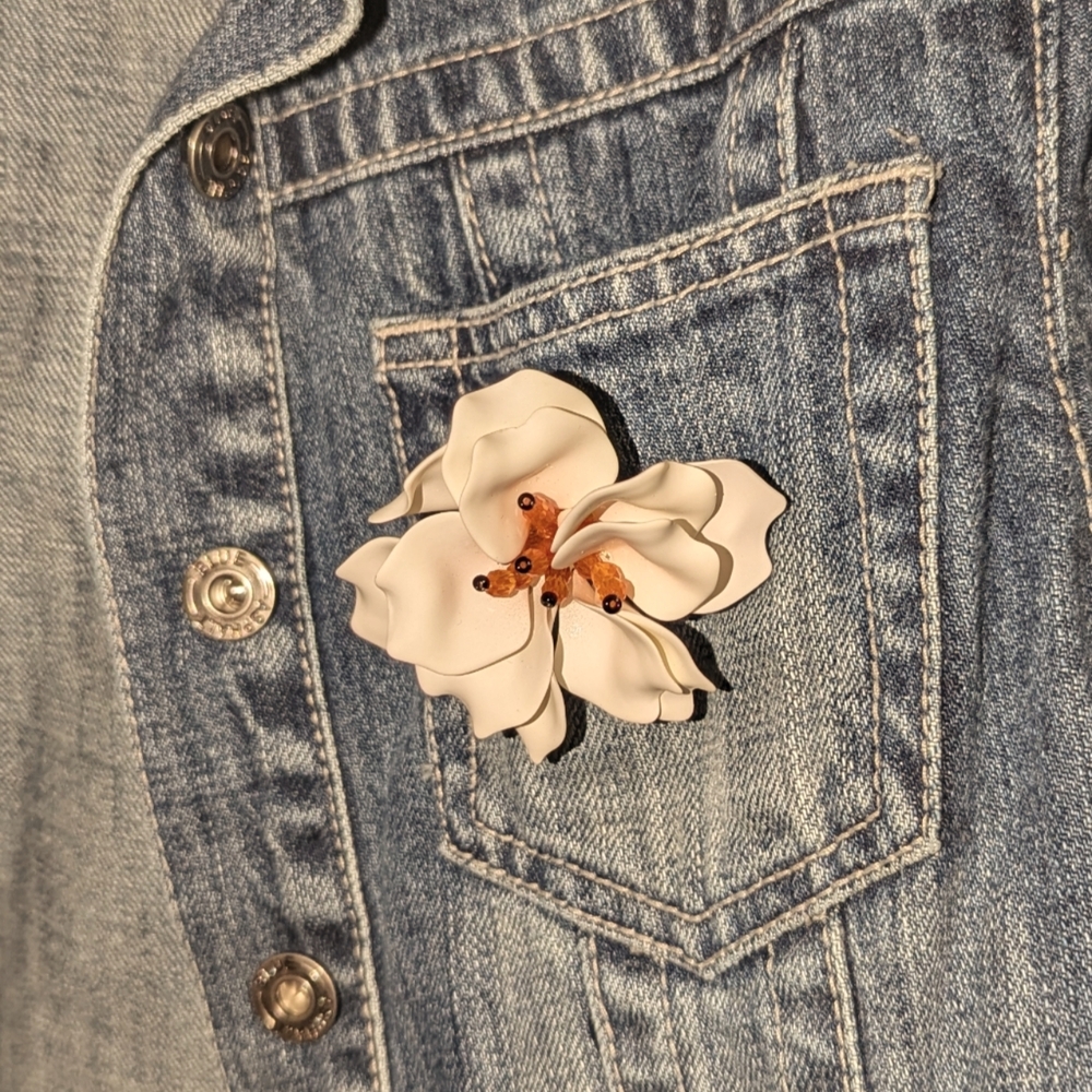 Flower Brooch